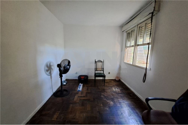 Imagem Apartamento com 2 Quartos à Venda, 49 m² em Santo Antônio - Porto Alegre Imagem Apartamento com 2 Quartos à Venda, 49 m² em Santo Antônio - Porto Alegre