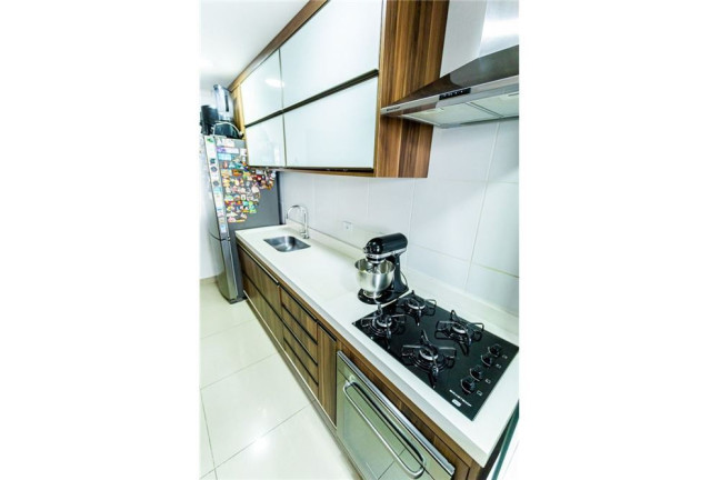 Imagem Imóvel com 3 Quartos à Venda, em Jardim Marilu - Carapicuíba Imagem Imóvel com 3 Quartos à Venda, em Jardim Marilu - Carapicuíba