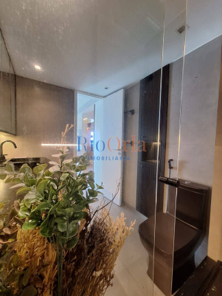 Imagem Apartamento com 4 Quartos à Venda, 139 m² em Barra Da Tijuca - Rio De Janeiro