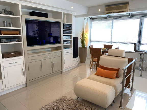 Imagem Apartamento com 3 Quartos à Venda, 203 m² em Centro - Florianópolis Imagem Apartamento com 3 Quartos à Venda, 203 m² em Centro - Florianópolis