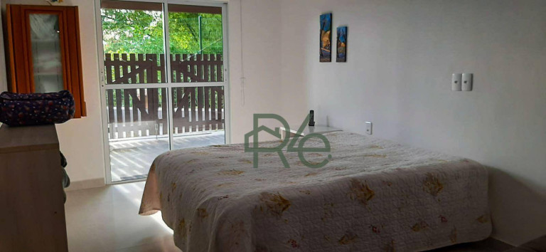 Imagem Casa com 5 Quartos à Venda, 200 m² em Vila Velha - Angra Dos Reis Imagem Casa com 5 Quartos à Venda, 200 m² em Vila Velha - Angra Dos Reis