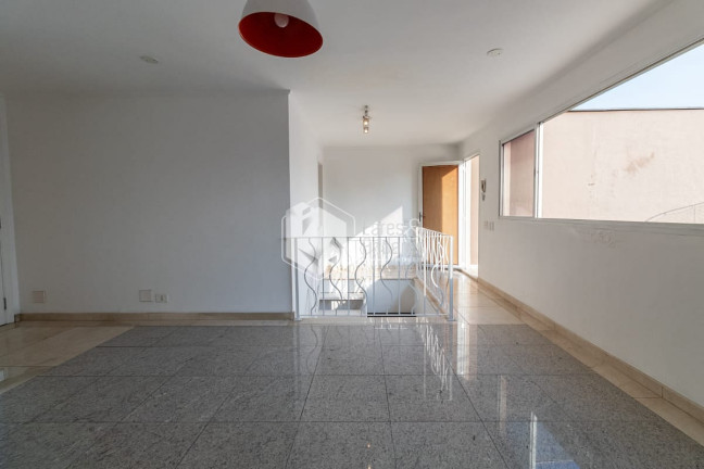 Imagem Imóvel com 3 Quartos à Venda, 218 m² em Pinheiros - São Paulo Imagem Imóvel com 3 Quartos à Venda, 218 m² em Pinheiros - São Paulo
