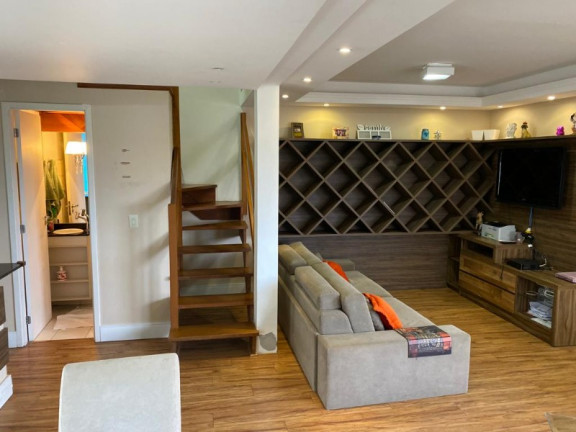Imagem Sobrado com 3 Quartos à Venda, 117 m² em Alto Petrópolis - Porto Alegre Imagem Sobrado com 3 Quartos à Venda, 117 m² em Alto Petrópolis - Porto Alegre