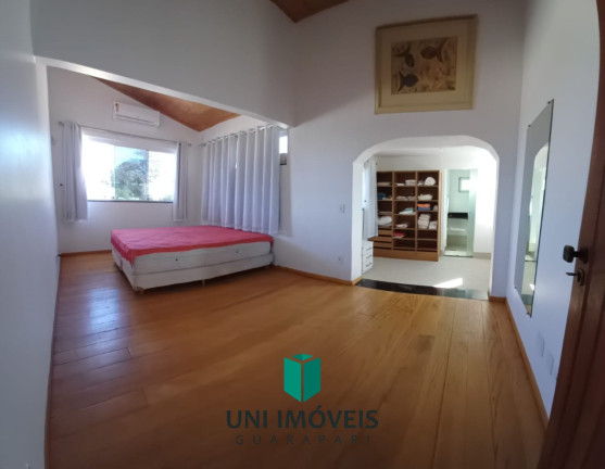 Imagem Casa com 6 Quartos à Venda,  em Perocão - Guarapari