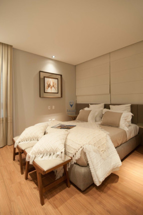 Imagem Loft com 4 Quartos à Venda,  em Centro - Balneário Camboriú