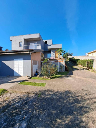 Casa de Condomínio com 3 Quartos à Venda, 260 m²