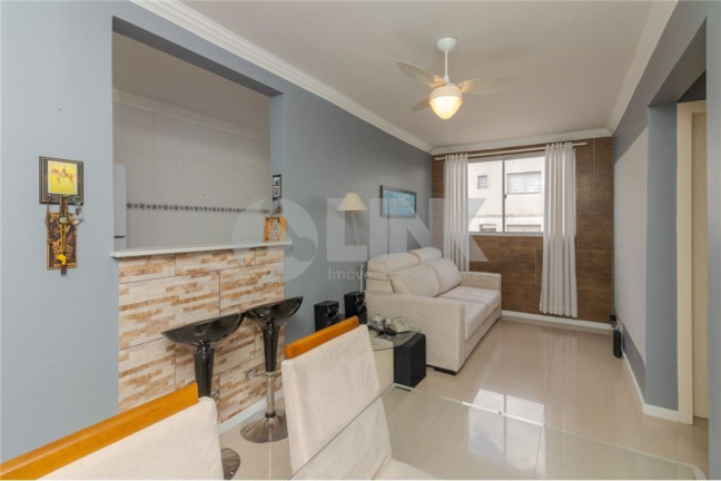 Imagem Apartamento com 2 Quartos à Venda, 48 m² em Jardim Itu - Porto Alegre Imagem Apartamento com 2 Quartos à Venda, 48 m² em Jardim Itu - Porto Alegre