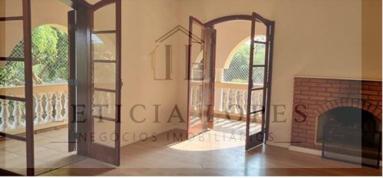 Imagem Casa com 3 Quartos à Venda, 396 m² em Jardim Tereza Cristina - Jundiaí Imagem Casa com 3 Quartos à Venda, 396 m² em Jardim Tereza Cristina - Jundiaí