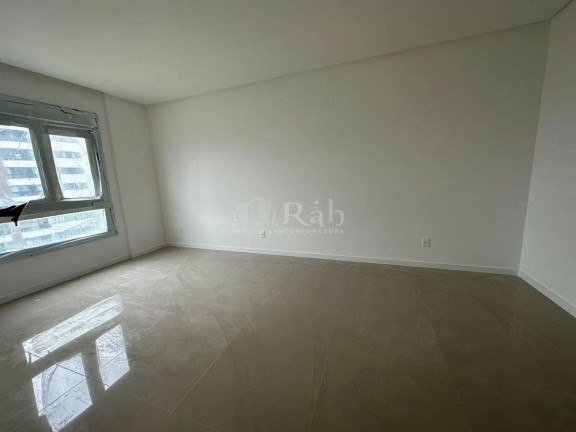 Imagem Apartamento com 3 Quartos à Venda, 129 m² em Centro - Balneário Camboriú Imagem Apartamento com 3 Quartos à Venda, 129 m² em Centro - Balneário Camboriú