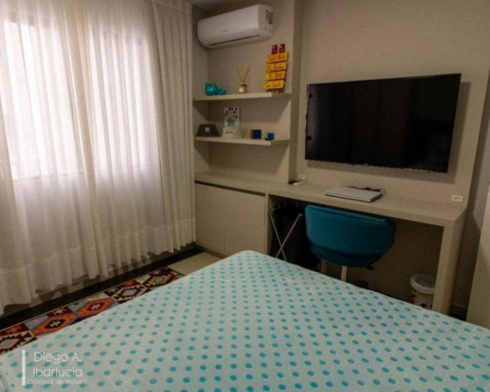 Imagem Apartamento com 2 Quartos à Venda, 88 m² em Centro - Balneário Camboriú