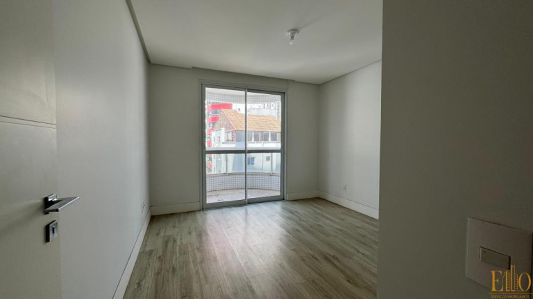 Imagem Apartamento com 3 Quartos à Venda, 135 m² em Centro - Balneário Camboriú