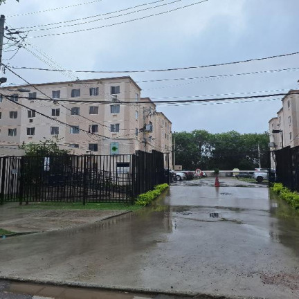 Foto do imóvel Imóvel com 2 Quartos à Venda, 40 m² em Campo Grande - Rio De Janeiro Foto do imóvel Imóvel com 2 Quartos à Venda, 40 m² em Campo Grande - Rio De Janeiro