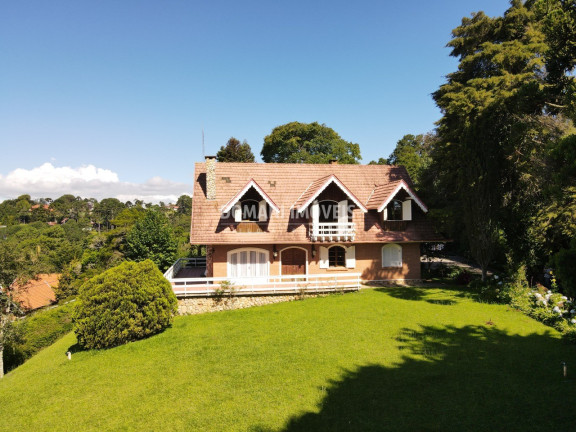 Imagem Casa com 4 Quartos à Venda, 560 m² em Região Do Alto Do Capivari - Campos Do Jordão Imagem Casa com 4 Quartos à Venda, 560 m² em Região Do Alto Do Capivari - Campos Do Jordão