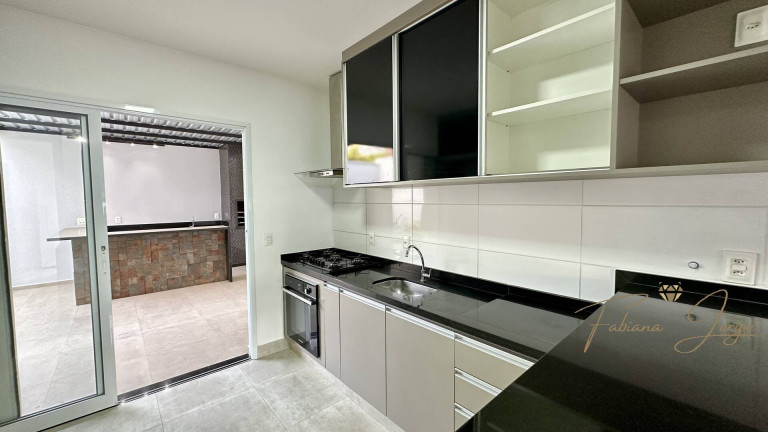 Imagem Casa com 3 Quartos à Venda, 107 m² em Roncáglia - Valinhos