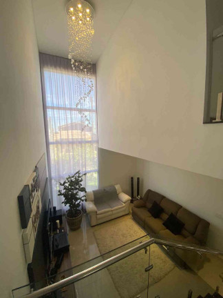 Imagem Casa com 4 Quartos à Venda, 256 m² em Aruã - Mogi Das Cruzes Imagem Casa com 4 Quartos à Venda, 256 m² em Aruã - Mogi Das Cruzes
