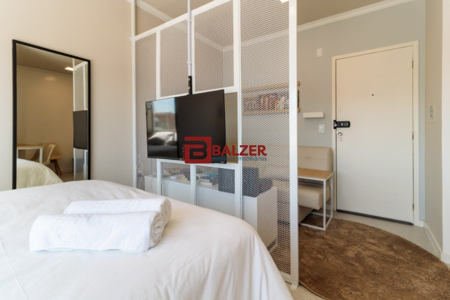 Imagem Apartamento com 1 Quarto à Venda, 54 m² em Centro - Florianópolis Imagem Apartamento com 1 Quarto à Venda, 54 m² em Centro - Florianópolis