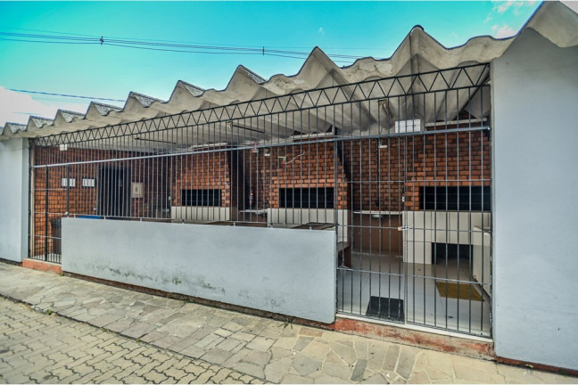 Imagem Imóvel com 2 Quartos à Venda, 71 m² em Cristal - Porto Alegre Imagem Imóvel com 2 Quartos à Venda, 71 m² em Cristal - Porto Alegre