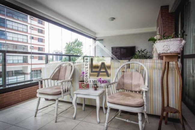 Apartamento com 3 Quartos à Venda, 209 m² em Granja Julieta - São Paulo