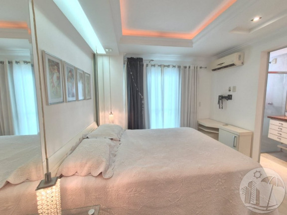 Imagem Apartamento com 2 Quartos à Venda, 79 m² em Centro - Balneário Camboriú Imagem Apartamento com 2 Quartos à Venda, 79 m² em Centro - Balneário Camboriú