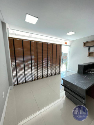Imagem Sala Comercial para Alugar, 59 m² em Centro - Balneário Camboriú Imagem Sala Comercial para Alugar, 59 m² em Centro - Balneário Camboriú