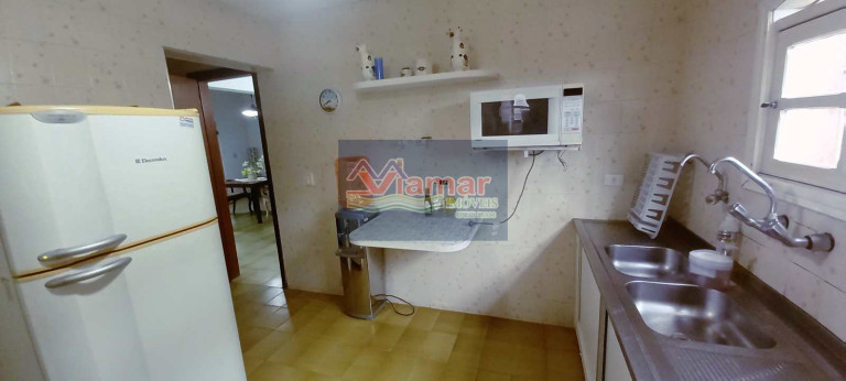 Imagem Casa com 4 Quartos à Venda, 338 m² em Jardim Virgínia - Guarujá Imagem Casa com 4 Quartos à Venda, 338 m² em Jardim Virgínia - Guarujá