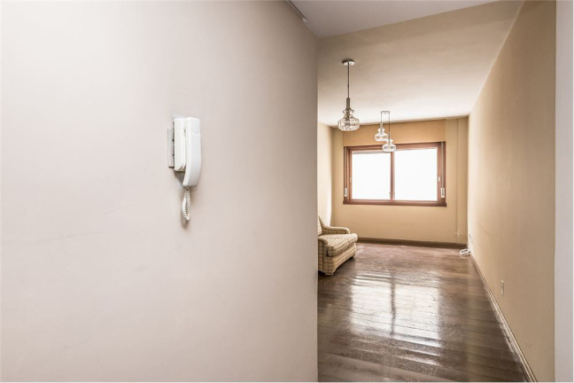 Imagem Apartamento com 3 Quartos à Venda, 88 m² em Menino Deus - Porto Alegre Imagem Apartamento com 3 Quartos à Venda, 88 m² em Menino Deus - Porto Alegre