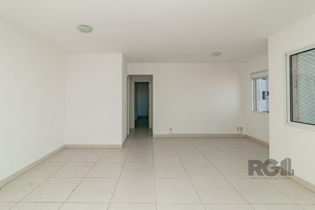 Imagem Imóvel com 2 Quartos à Venda, em Vila Ipiranga - Porto Alegre Imagem Imóvel com 2 Quartos à Venda, em Vila Ipiranga - Porto Alegre