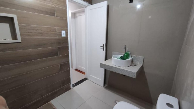 Imagem Apartamento com 2 Quartos à Venda, 70 m² em Embaré - Santos