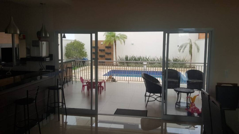 Imagem Casa de Condomínio com 4 Quartos à Venda, 300 m² em Iporanga - Sorocaba Imagem Casa de Condomínio com 4 Quartos à Venda, 300 m² em Iporanga - Sorocaba