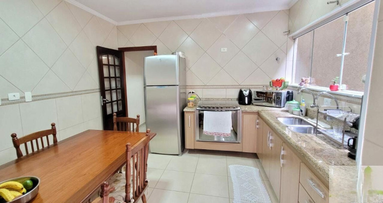 Imagem Sobrado com 4 Quartos à Venda, 150 m² em Jardim Cidália - São Paulo