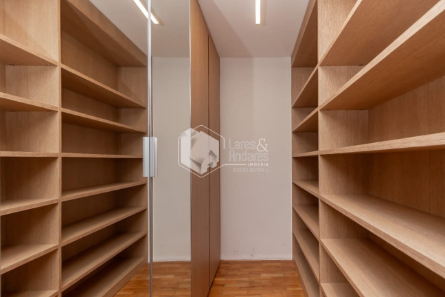 Imagem Apartamento com 3 Quartos à Venda, 169 m² em Itaim Bibi - São Paulo Imagem Apartamento com 3 Quartos à Venda, 169 m² em Itaim Bibi - São Paulo