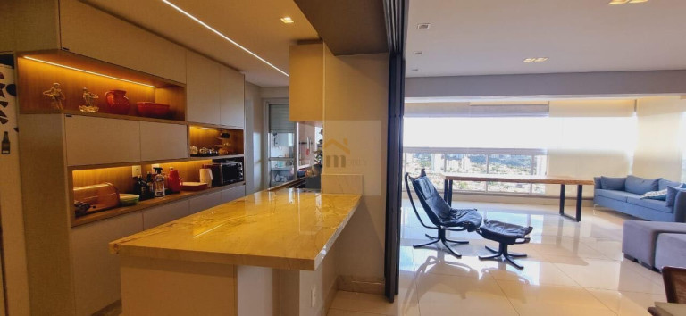 Apartamento com 3 Quartos à Venda, 140 m² em Setor Bueno - Goiânia