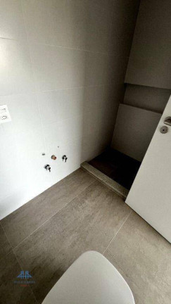 Imagem Imóvel com 3 Quartos à Venda, 126 m² em João Paulo - Florianópolis Imagem Imóvel com 3 Quartos à Venda, 126 m² em João Paulo - Florianópolis