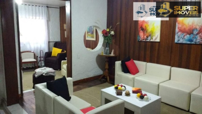 Casa com 3 Quartos à Venda, 235 m² em Centro - Pelotas