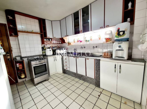 Imagem Apartamento com 5 Quartos à Venda, 200 m² em Madalena - Recife Imagem Apartamento com 5 Quartos à Venda, 200 m² em Madalena - Recife
