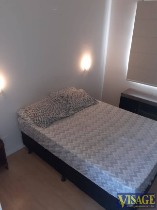 Imagem Casa com 3 Quartos à Venda, 212 m² em Jardim Jacinto - Jacareí