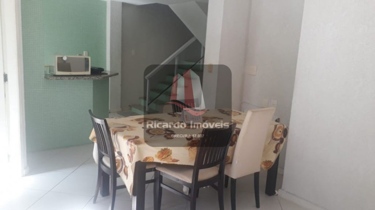 Imagem Imóvel com 2 Quartos à Venda, 60 m² em Peró - Cabo Frio Imagem Imóvel com 2 Quartos à Venda, 60 m² em Peró - Cabo Frio