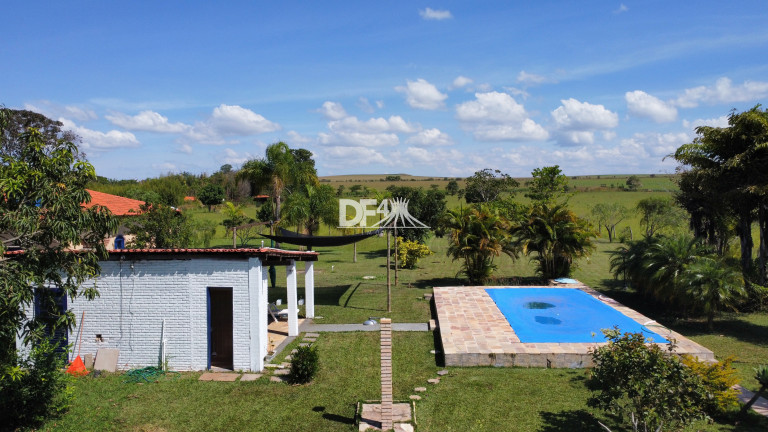 Imagem Imóvel com 16 Quartos à Venda, 4.400 m² em Planaltina - Brasília