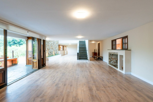 Imagem Casa com 5 Quartos à Venda, em Granja Viana - Cotia Imagem Casa com 5 Quartos à Venda, em Granja Viana - Cotia