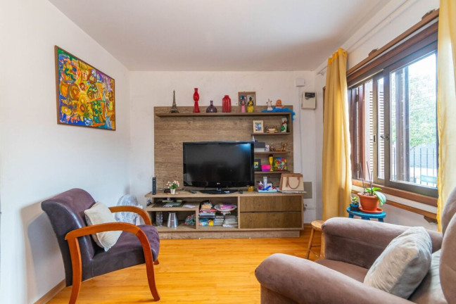 Imagem Casa com 3 Quartos à Venda, 174 m² em Nonoai - Porto Alegre Imagem Casa com 3 Quartos à Venda, 174 m² em Nonoai - Porto Alegre