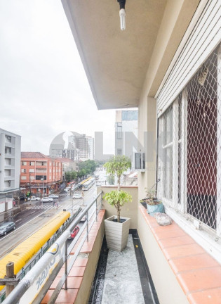 Imagem Apartamento com 3 Quartos à Venda, 123 m² em Petrópolis - Porto Alegre Imagem Apartamento com 3 Quartos à Venda, 123 m² em Petrópolis - Porto Alegre