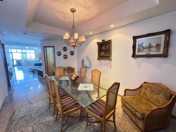 Imagem Apartamento com 4 Quartos à Venda, 250 m² em Centro - Cabo Frio