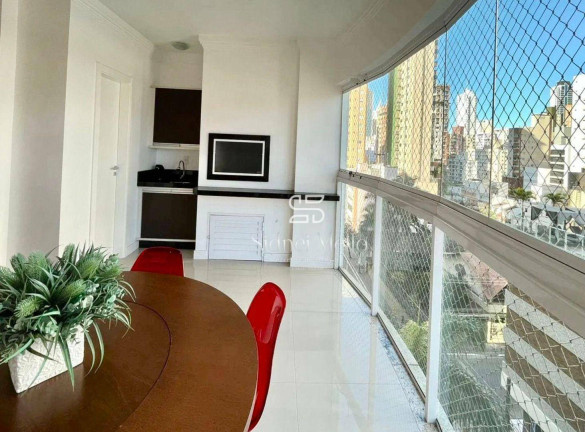 Apartamento com 3 Quartos à Venda, 128 m² em 2 Quadra Centro - Balneário Camboriú