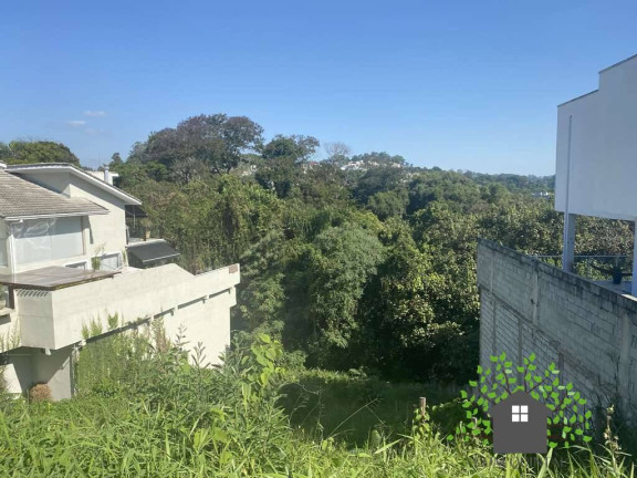 Terreno à Venda, 584 m² em Golf Gardens - Carapicuíba