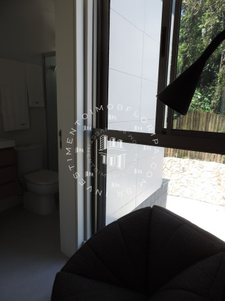 Imagem Apartamento com 3 Quartos à Venda, 126 m² em Jurerê - Florianópolis Imagem Apartamento com 3 Quartos à Venda, 126 m² em Jurerê - Florianópolis