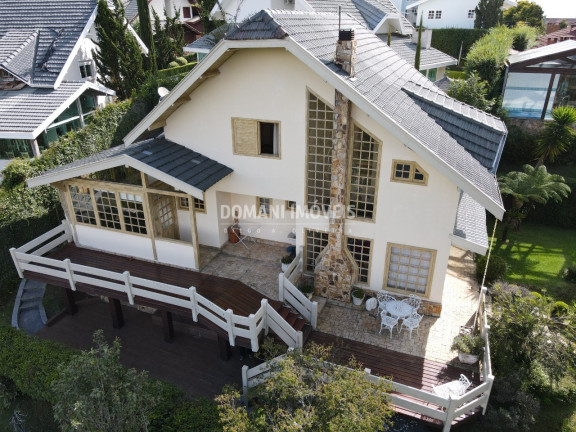 Imagem Casa com 4 Quartos à Venda, 226 m² em Região Do Alto Do Capivari - Campos Do Jordão Imagem Casa com 4 Quartos à Venda, 226 m² em Região Do Alto Do Capivari - Campos Do Jordão