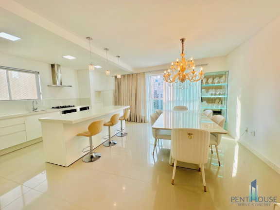 Apartamento com 3 Quartos à Venda, 115 m² em Centro - Balneário Camboriú