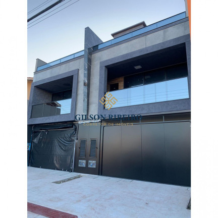 Imagem Casa com 3 Quartos à Venda, 244 m² em Municípios - Balneário Camboriú