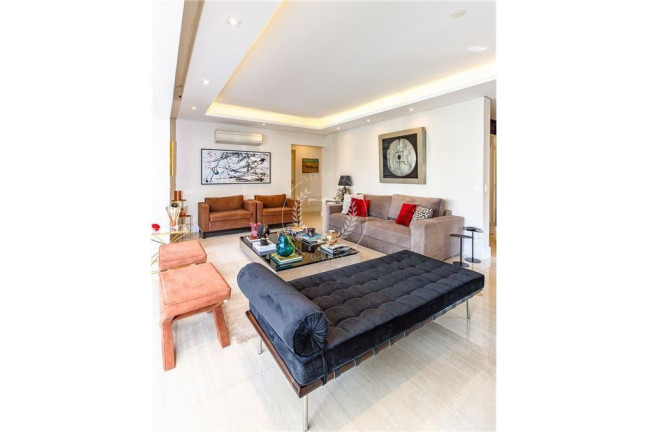 Imagem Apartamento com 3 Quartos à Venda, 187 m² em Moema - São Paulo Imagem Apartamento com 3 Quartos à Venda, 187 m² em Moema - São Paulo