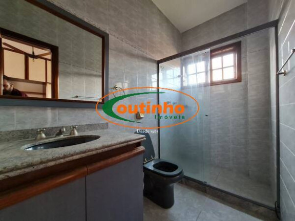 Imagem Casa com 7 Quartos à Venda, 371 m² em Rocha - Rio De Janeiro Imagem Casa com 7 Quartos à Venda, 371 m² em Rocha - Rio De Janeiro